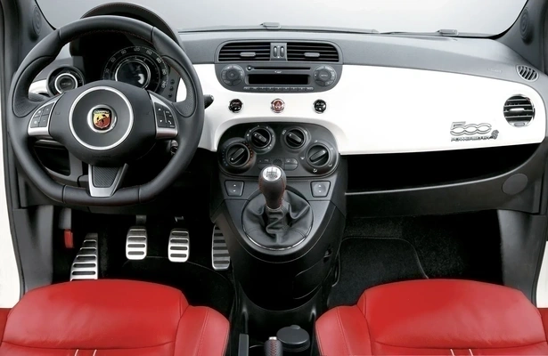 Imagine model: Abarth 500 (312) (2008 - 2016)