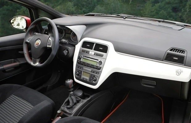 Imagine model: Abarth Grande Punto 1 (199) (2007 - 2010)