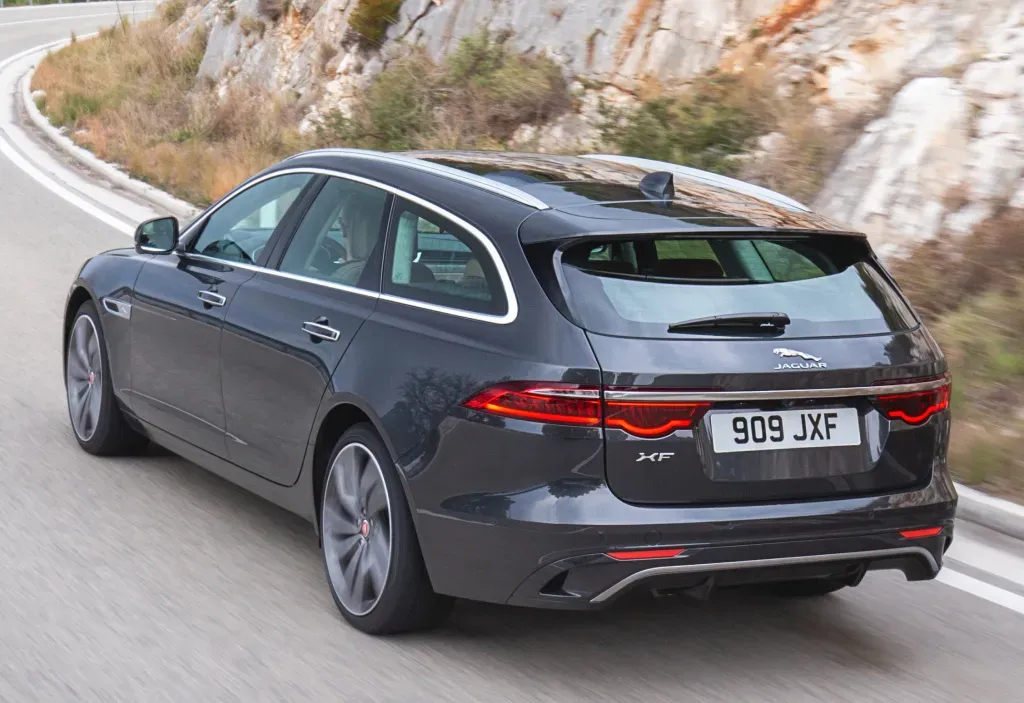 Imagine model: Jaguar XF 2 Sportbrake (X260) facelift (2020 - P)