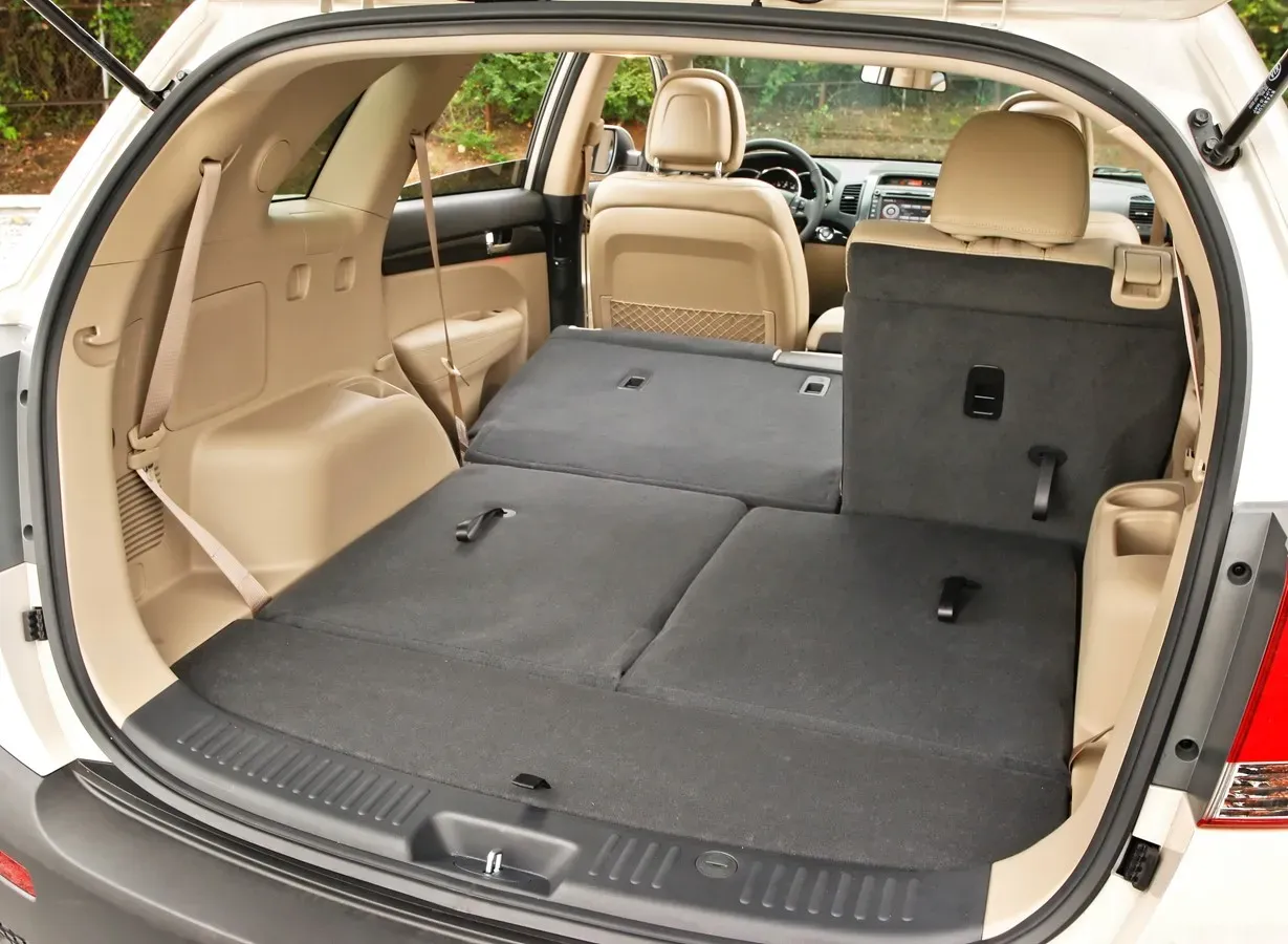 Imagine model: Kia Sorento 2 (XM) facelift (2012 - 2016)
