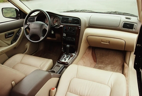 Imagine model: Subaru Outback 2 Sedan (BE) (1998 - 2003)