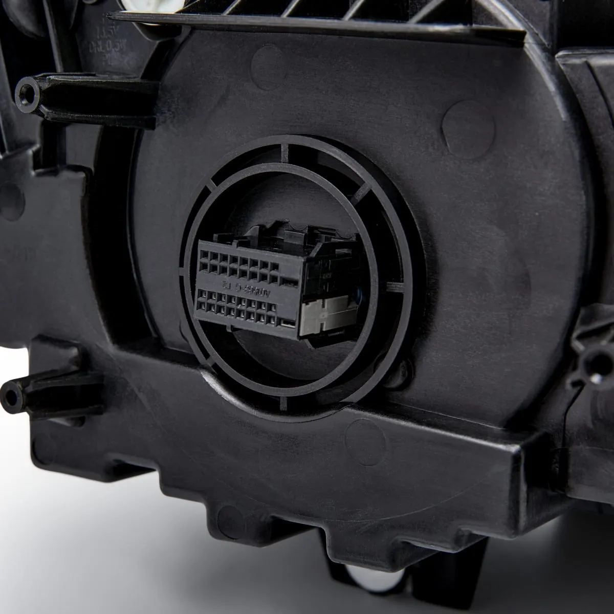 Imagine produs: Far stanga pentru BMW X1 F48 LED TYC (20-16198-06-9)